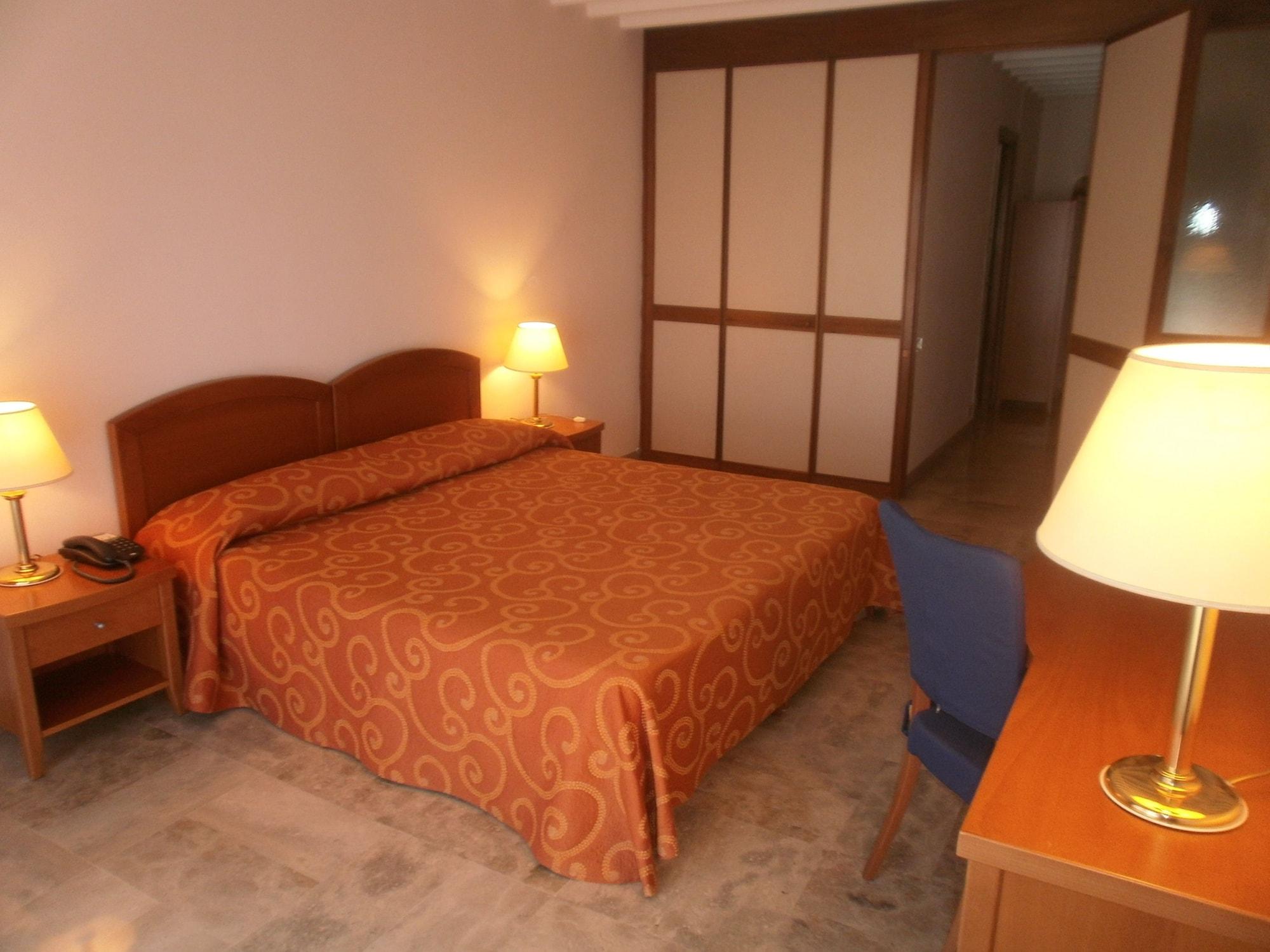 Apart-hotel Residenze Garden 4*